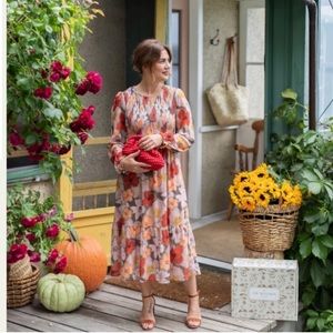 Jilly box dress size m